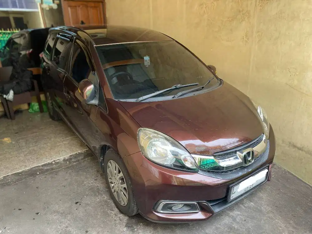 Jual Cepat! Honda Mobilio RS 1.5 AT 2014 Marun Terawat