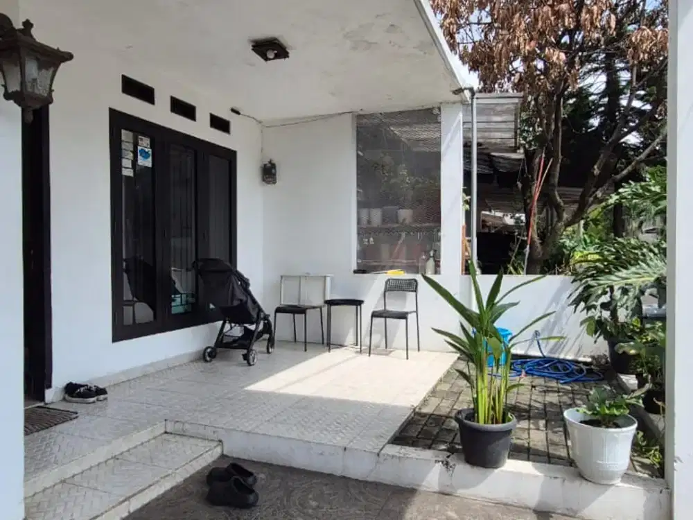 Dijual rumah dlm cluster D'lavender Antapani