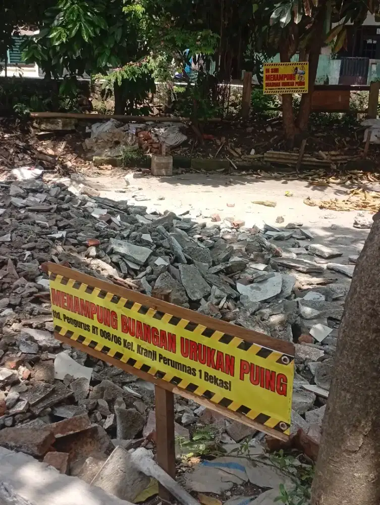 Menerima urukan puing gratis