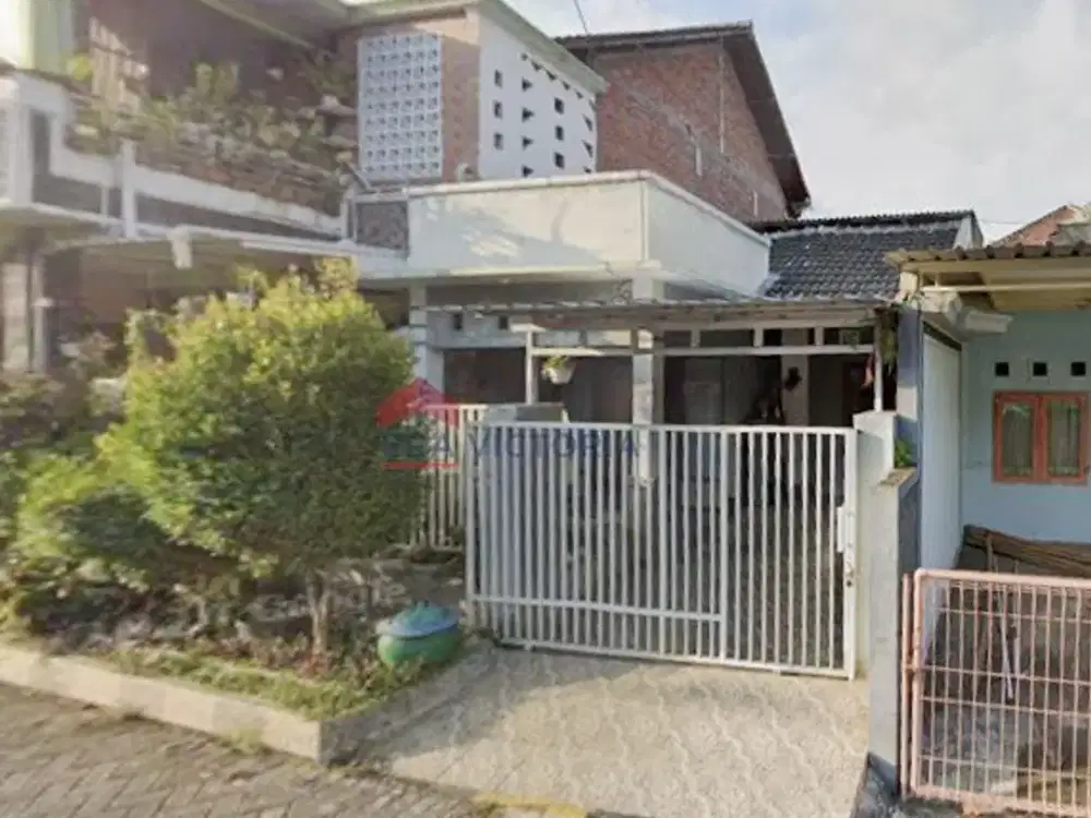 Rumah Perumahan Area Sejuk Dekat Museum Singhasari Siap Huni untuk Keluarga Kecil