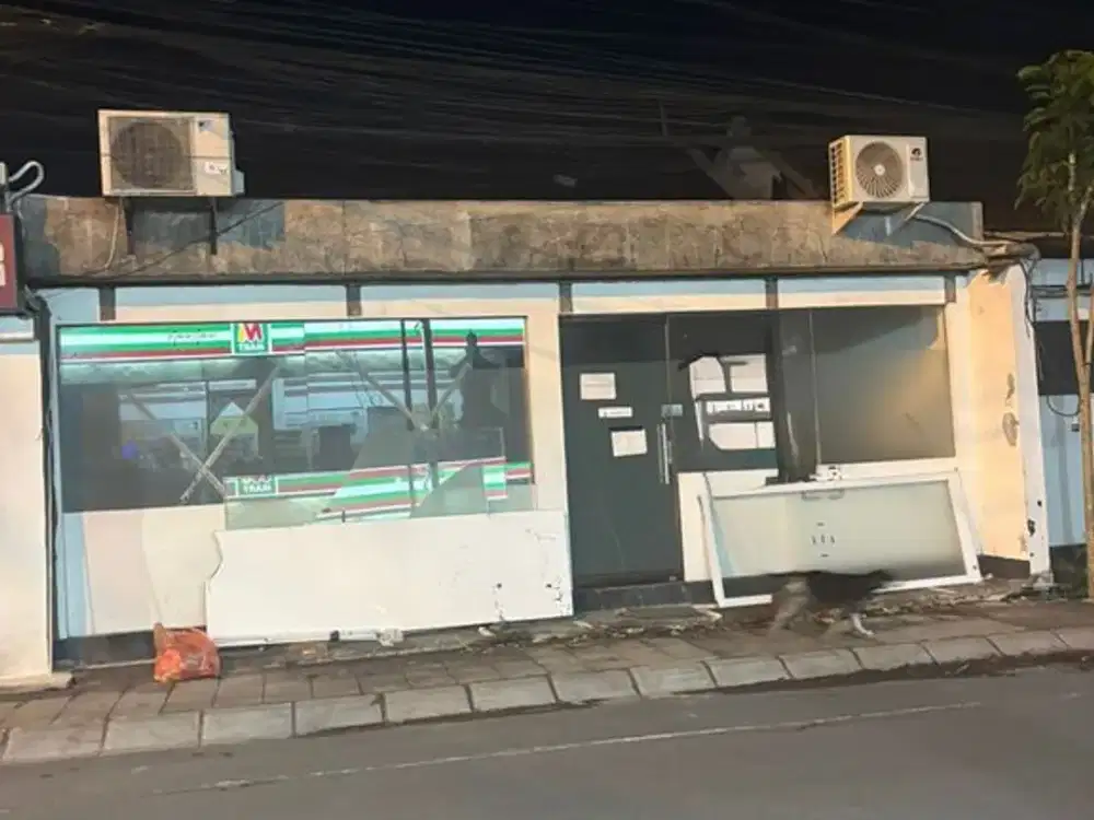 Commercial Office Space For Rent In Padang Linjong, Canggu