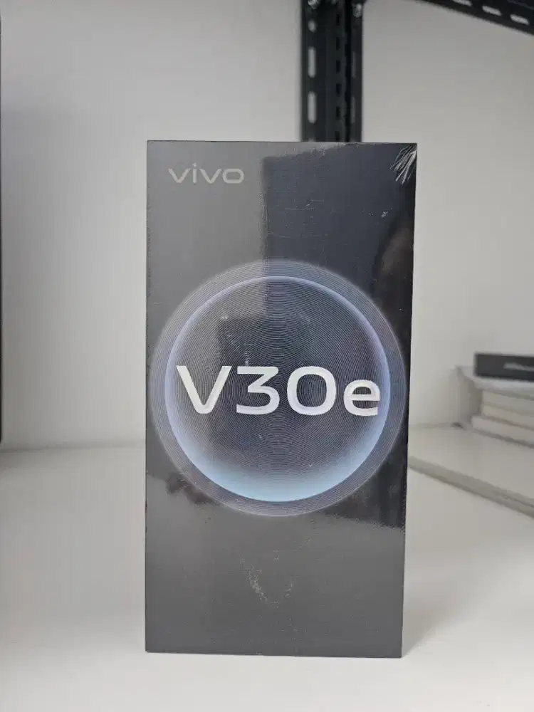 Vivo V30e ram 8/256 Garansi resmi new segel