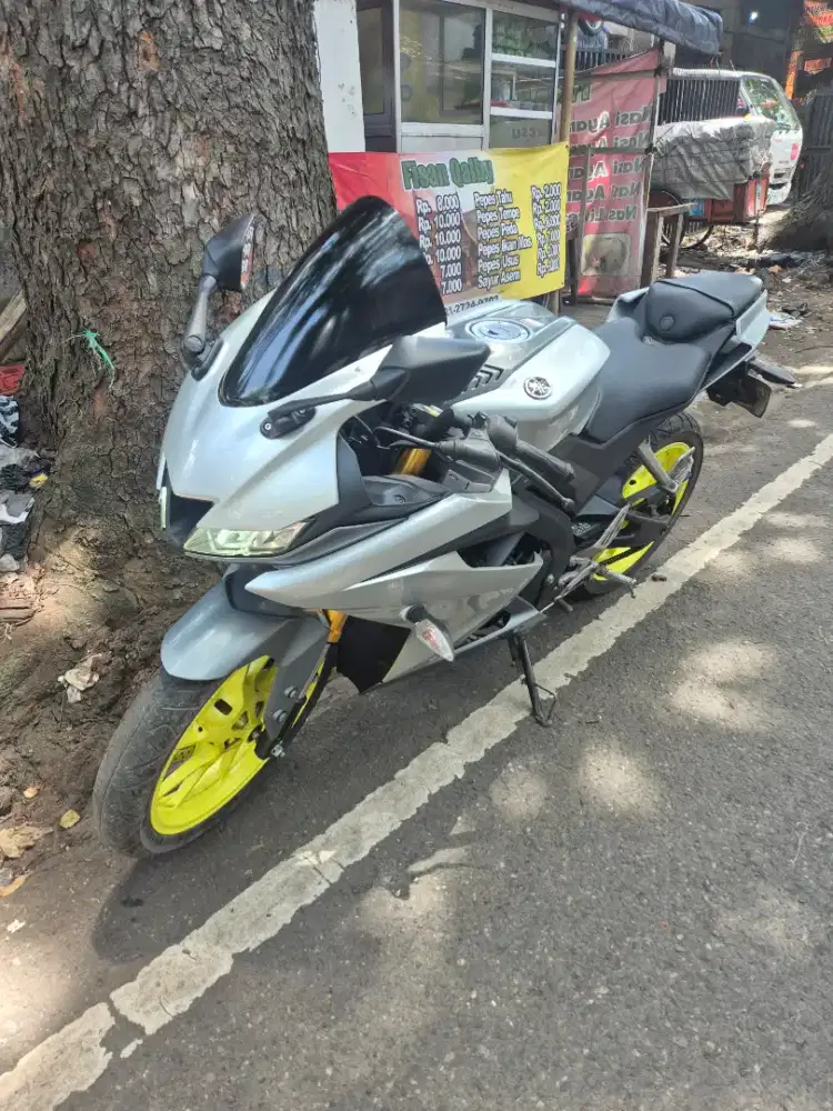 Yamaha R15 V3 tahun 2021