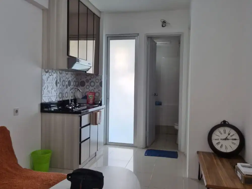 JUAL 2 KAMAR SEMI FURNISH APARTEMEN BASSURA CITY LEGALITAS SHMRS TOWER DAHLIA SAMPING MALL