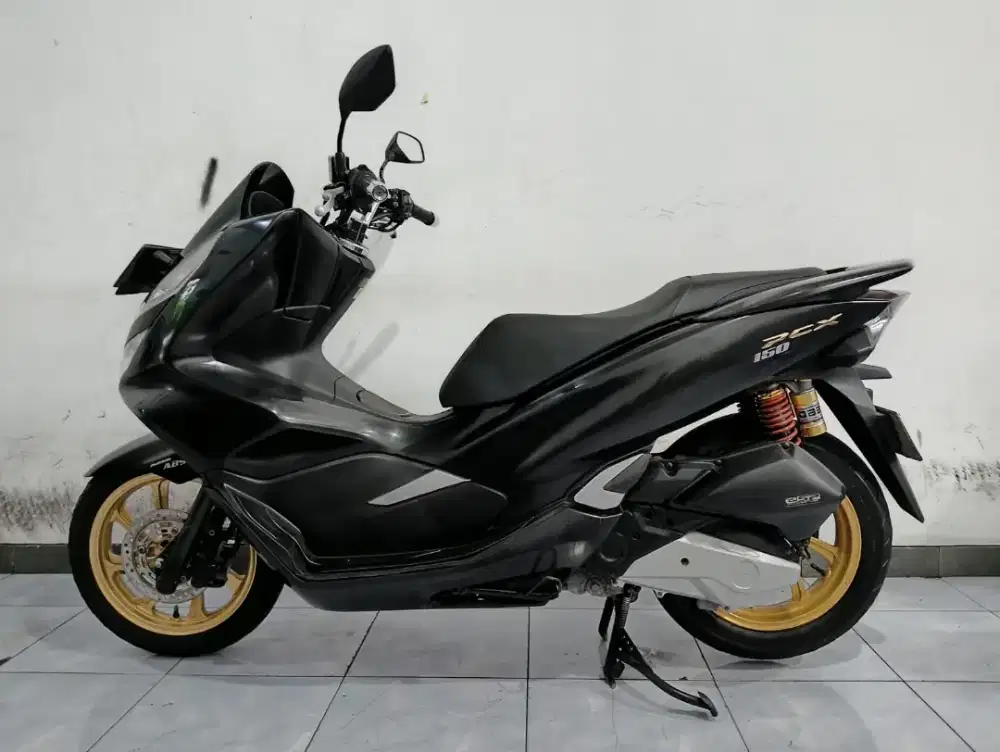 di jual Pcx 2020 pajk hidup plt AE Motor InsyaAllah Tingal Pakai