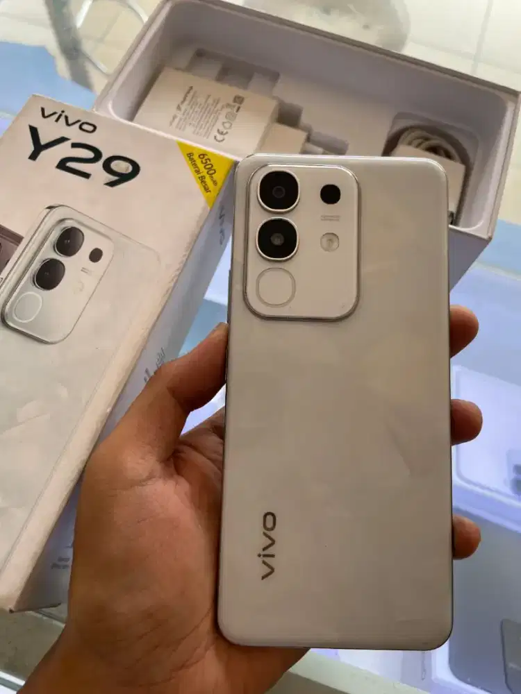 Vivo Y29 8/256GB Fullset Ori