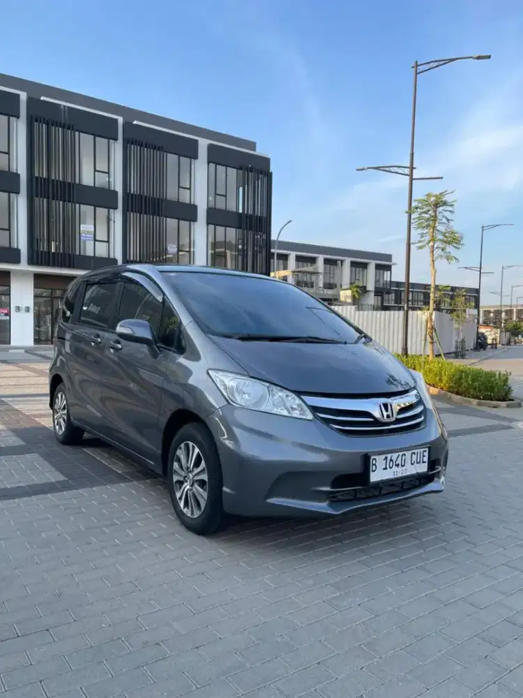 HONDA FREED PSD 2012