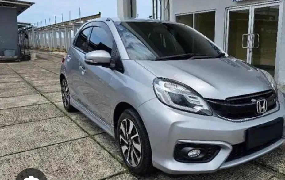 Brio RS Silver 2018 cvt old