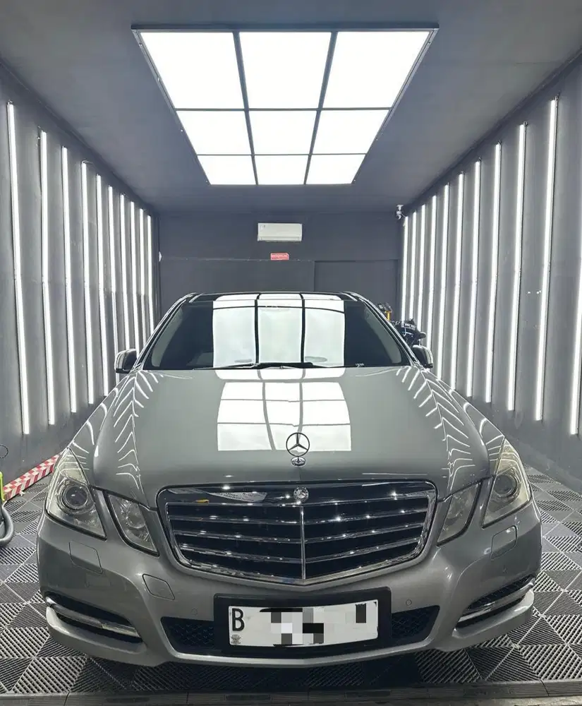 Mercedes-Benz E-Class 2011 Bensin