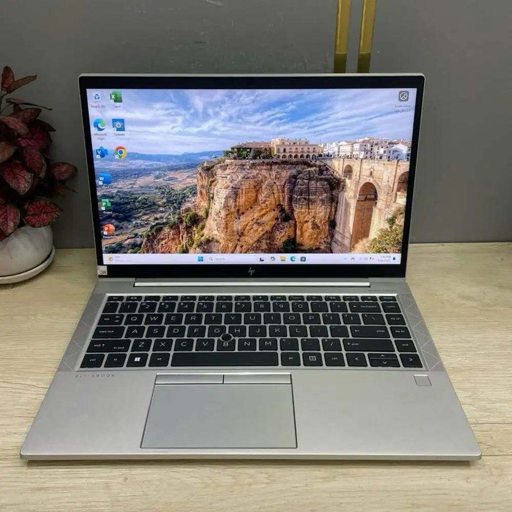 LAPTOP HP ELITEBOOK 845 G8 RYZEN 5 5650U BAGUS BERGARANSI DL-ETM