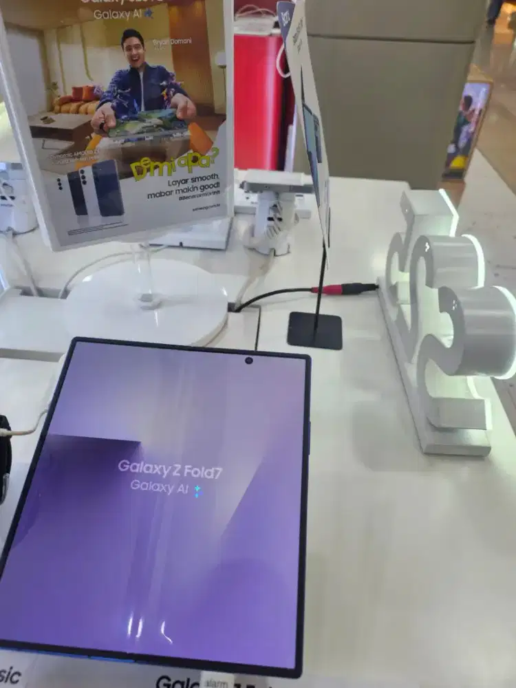 SAMSUNG GALAXYNYA PROMO AKHIR TAHUN BENFIT HINGGA 5JUTAAN