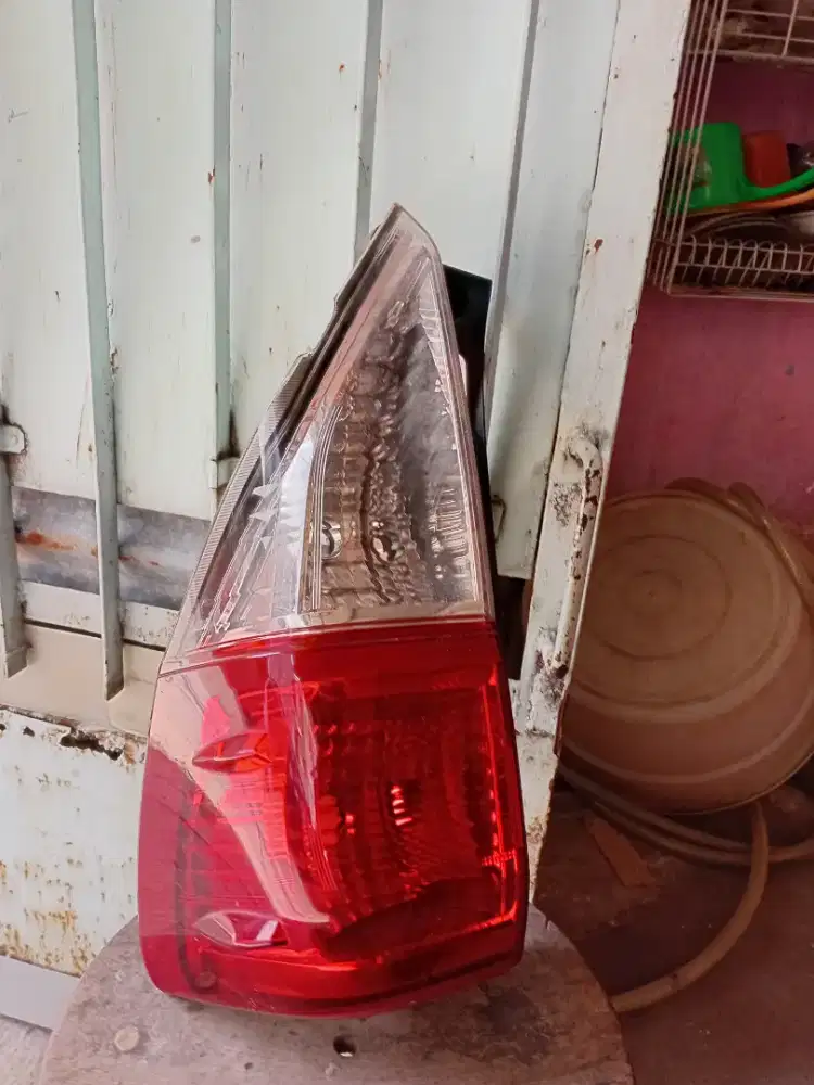 Jual lampu stop innova 2019