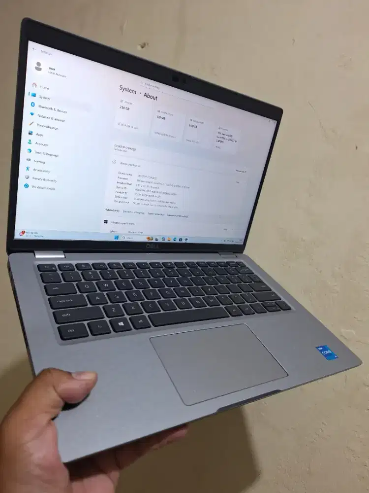 Dell latitude 5420 i5 11th tanpa minus