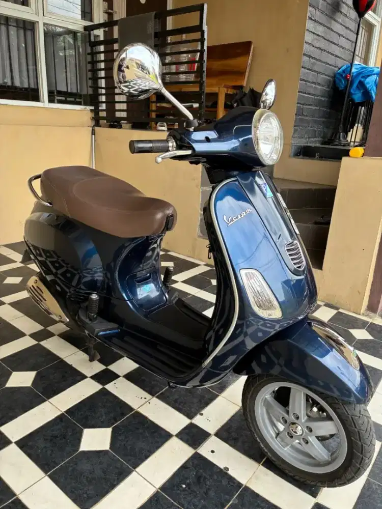 Vespa LX 150ie 2V 2012