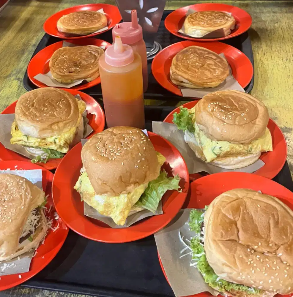 LOWONGAN KERJA DI CAFE BURGER  Di BANDA ACEH