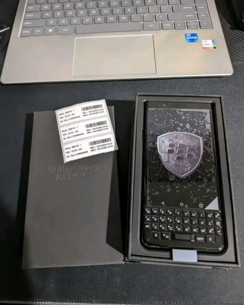 Blackberry Keyone 4/64GB TAM Resmi 99% Like new istimewa Fulset