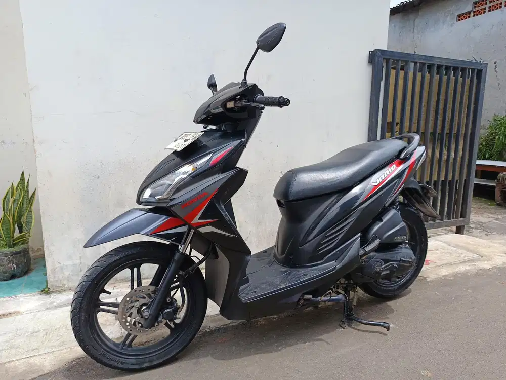 Di jual cepat vario agnes 2017 bagus