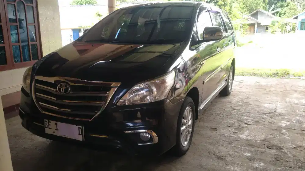 Kijang innova manual tipe V