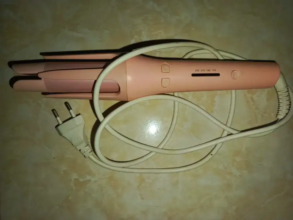 catokan keritingan rambut