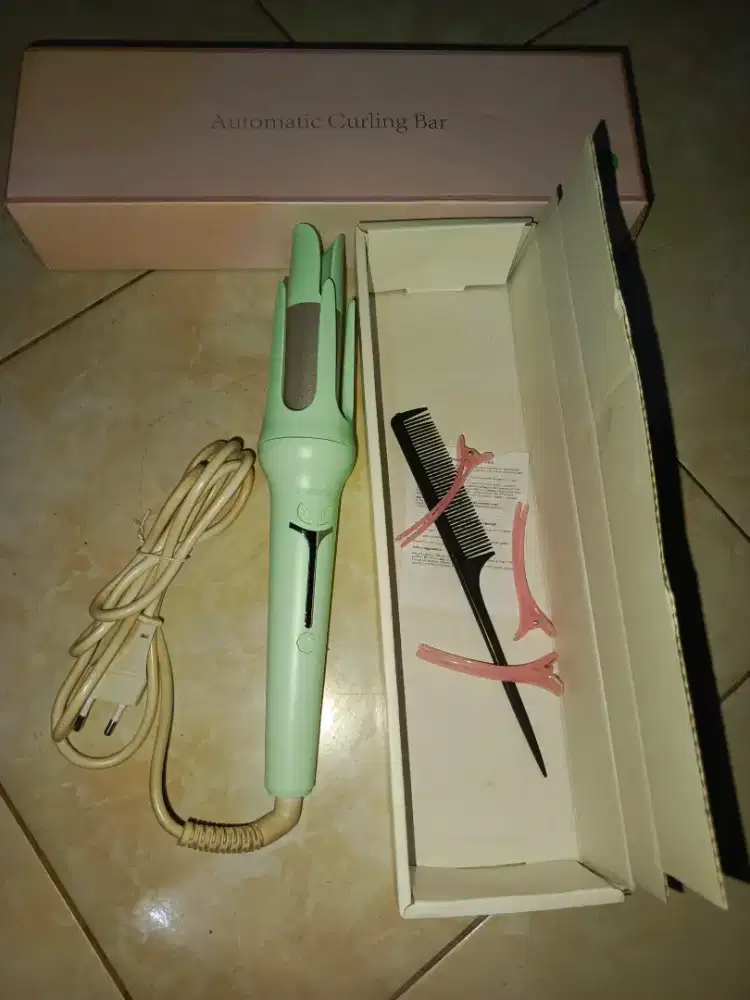 catokan keritingan rambut