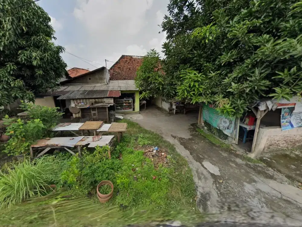 Dijual Rumah Lokasi Strategis di Jl. Lamper Mijen Semarang