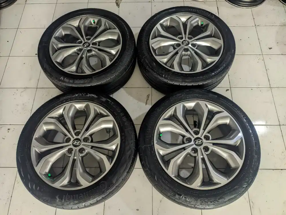 R19 Original Hyundai santave+Ban. Continental masih 80%