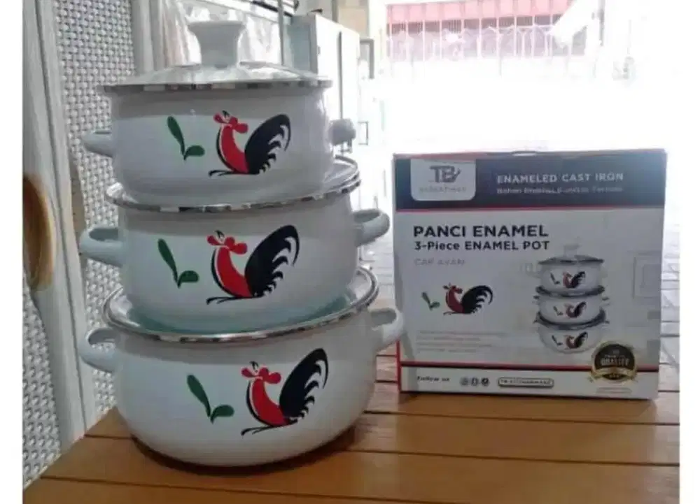 Set Panci Dengan Tutup Bunga/Jago
