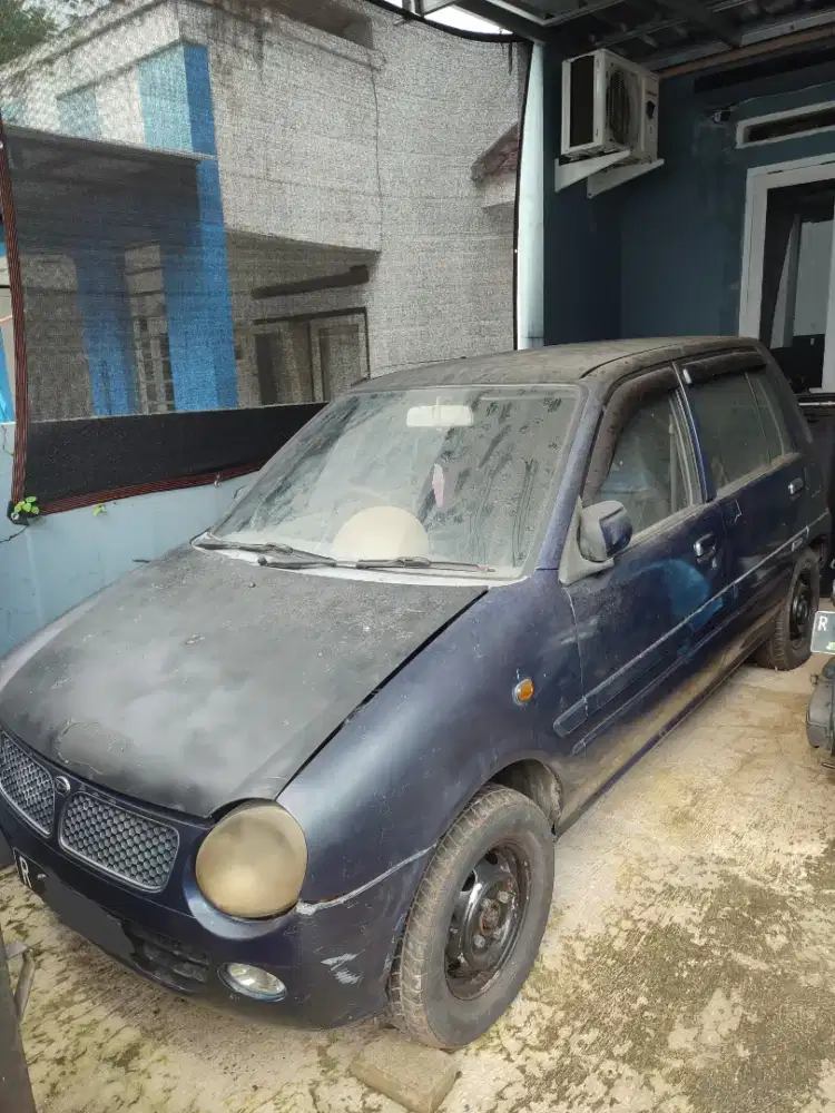 Daihatsu Ceria 2003 Plat R