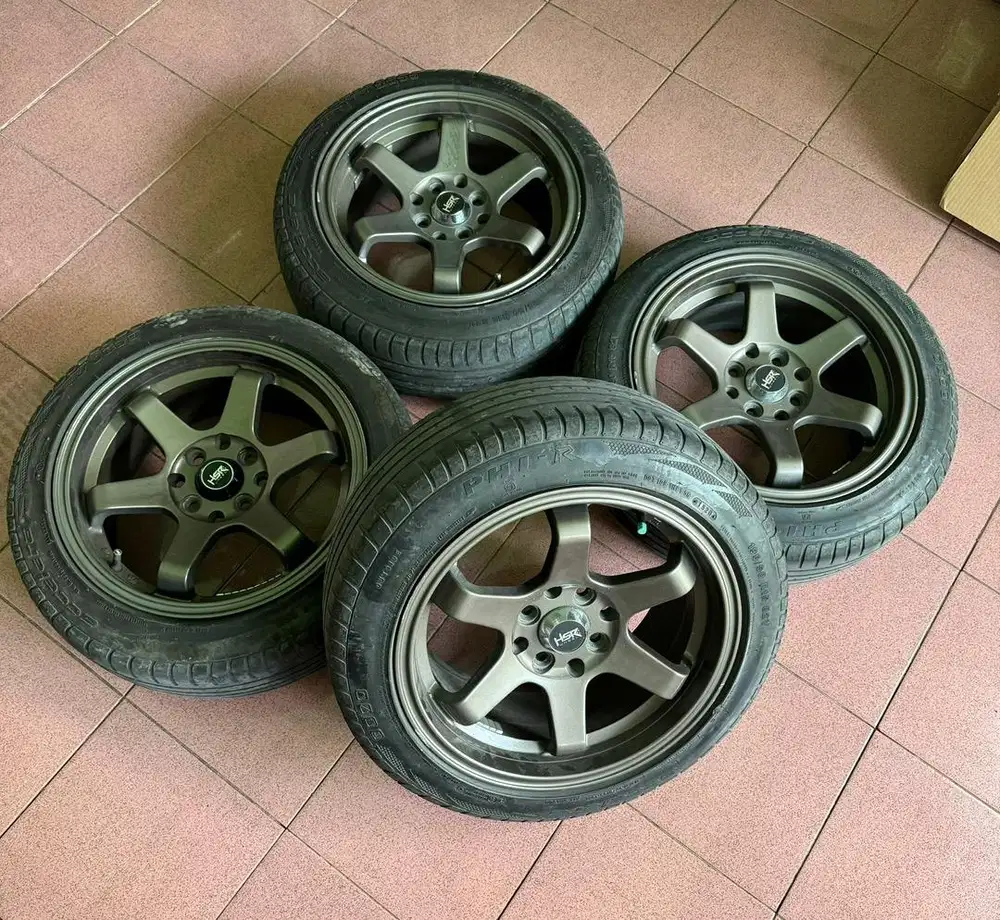 Velg HSR R15 pcd 4x100/114 dan Ban 195/50/15
