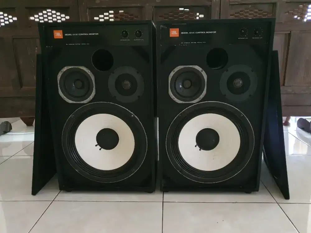 Speaker jbl l 4312C legendaris
