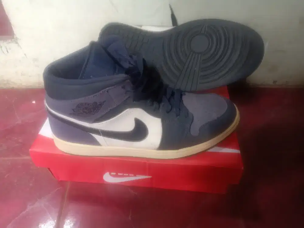 Sepatu Nike air jordan size 44