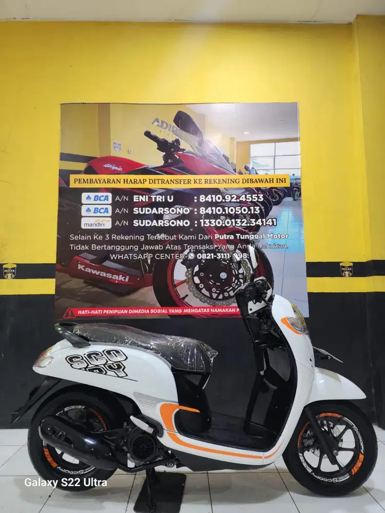 SCOOPY STYLISH TAHUN 2018 KM 20k