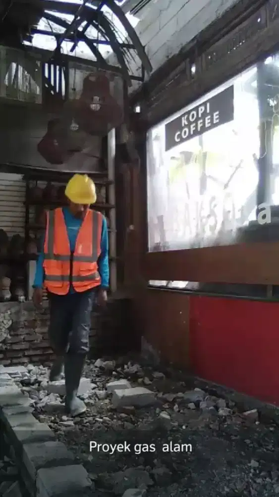 Jasa tukang bangunan harian maupun borongan