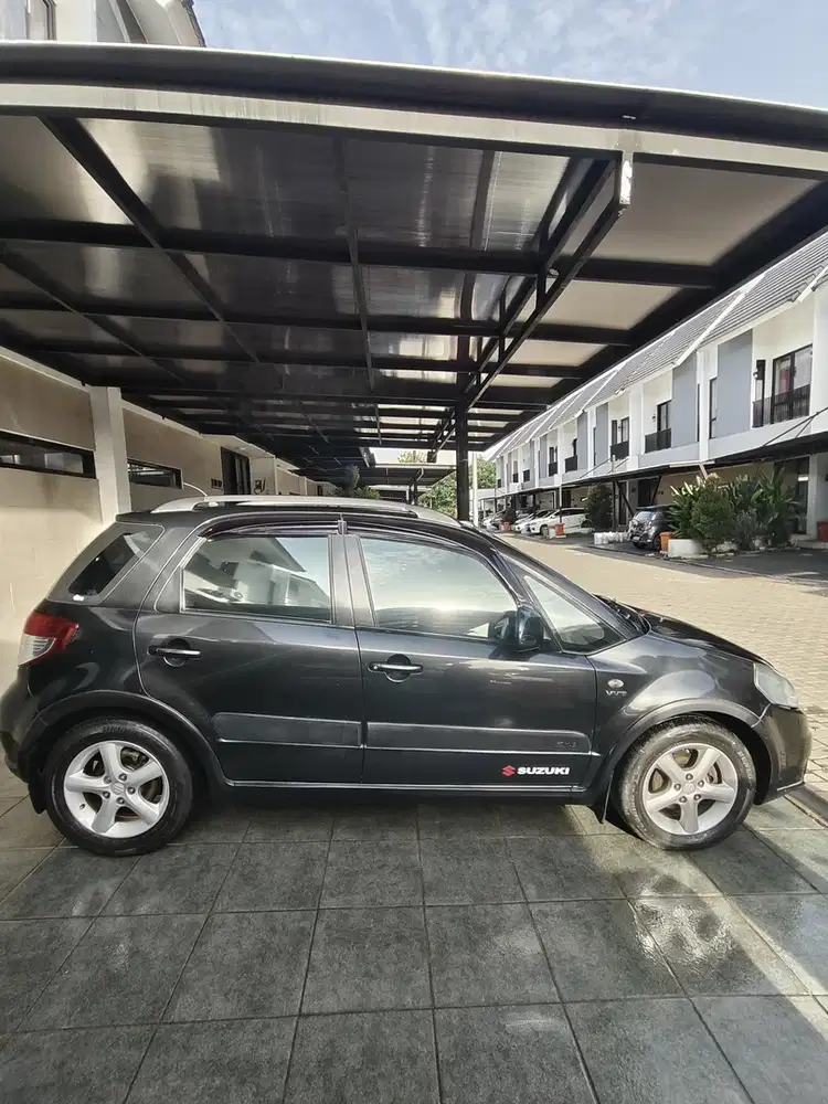 Suzuki SX4 2009 Bensin