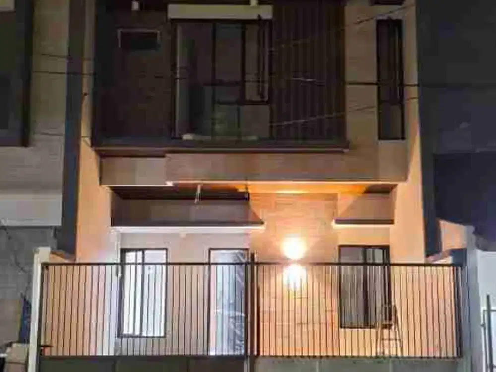 dijual rumah baru Gress di Klampis anom wisma Mukti Surabaya