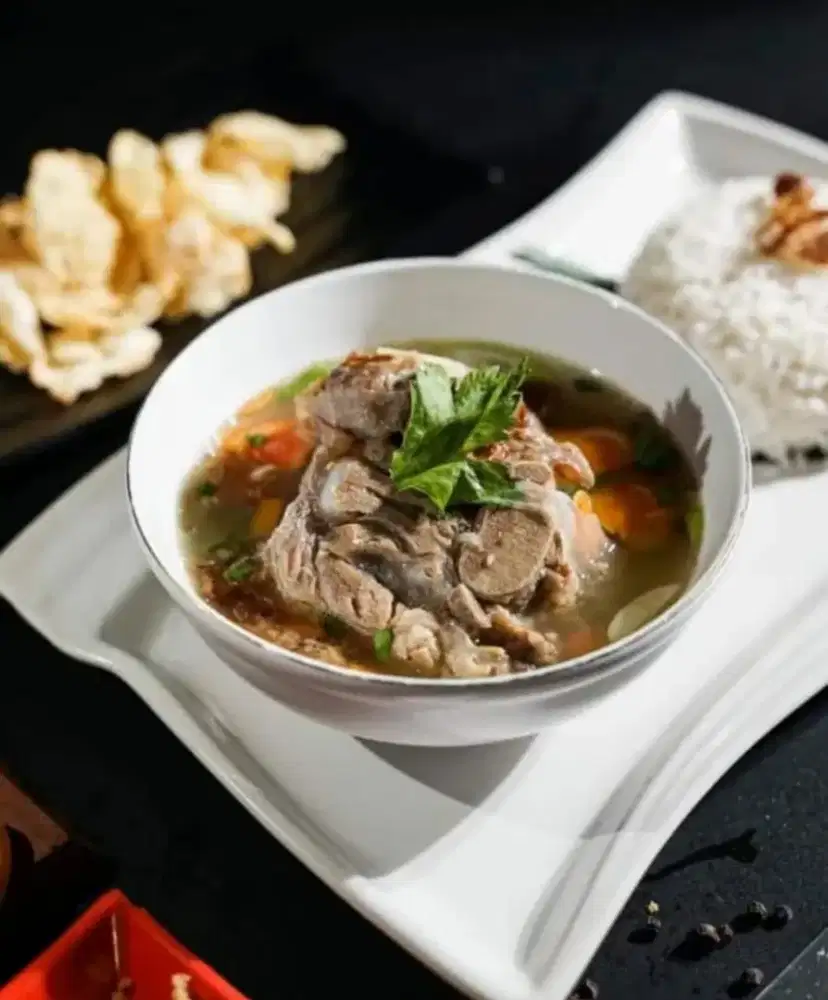 DICARI WAITRESS/KASIR PENGALAMAN