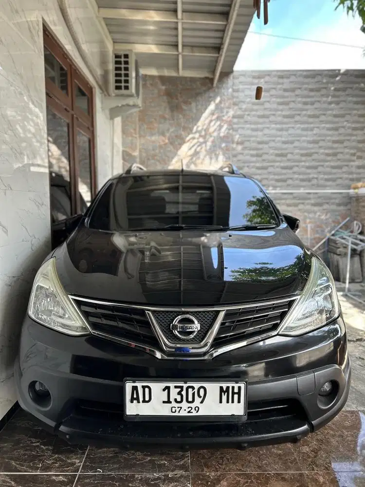 ISTMW LIVINA XGEAR pk2014 km70rb AT