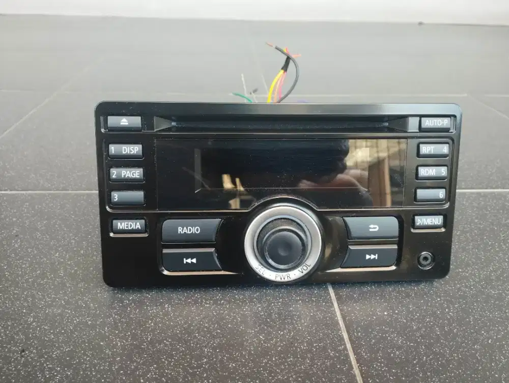 Head unit tape mobil Alpine MY00003A cabutan dari baru Xpander 2019