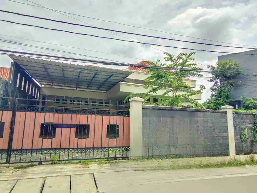 Dijual Rumah rapi luas 700 meter kembangan jakarta barat TERMURAH