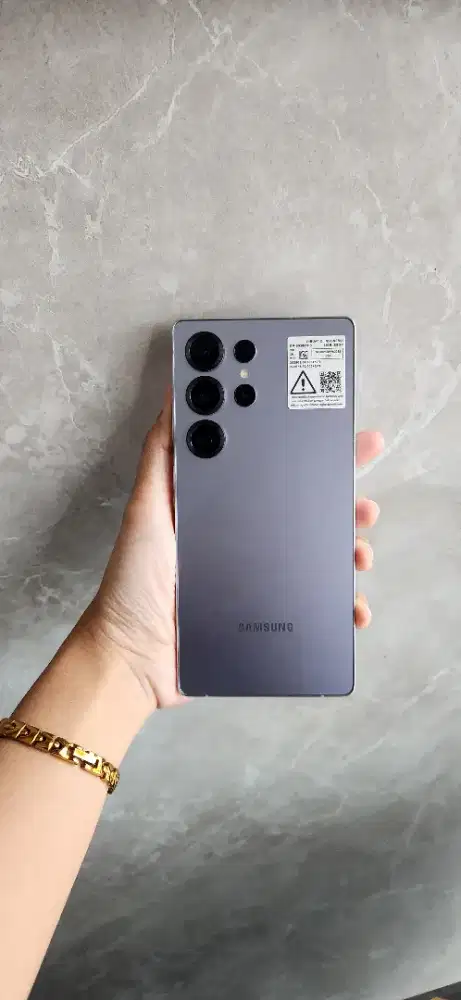 Samsung S25ultra Free Galaxy Buds 3