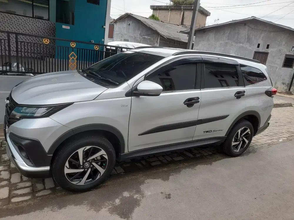 Toyota Rush 2018 Bensin