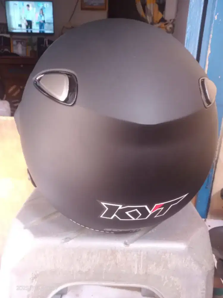 Dijual Helm KYT baru size M