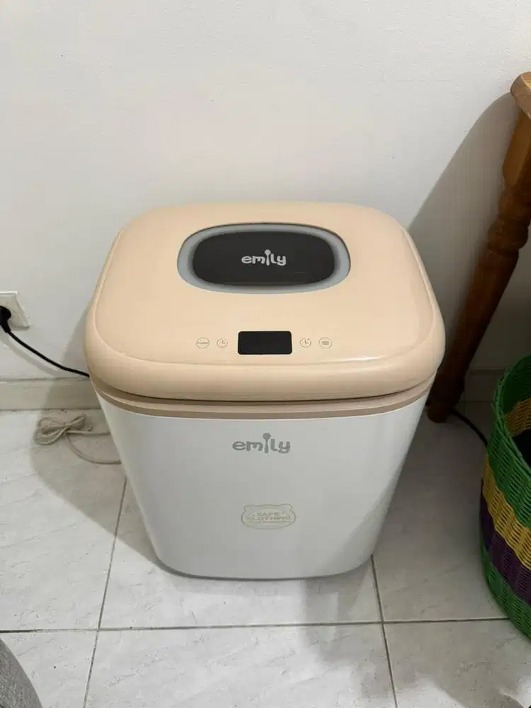 Emily multi function dryer (pengering pakaian)