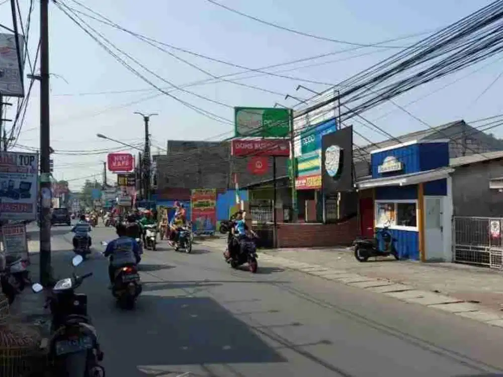 Tanah dan Bangunan, Strategis Pinggir Jalan Raya!