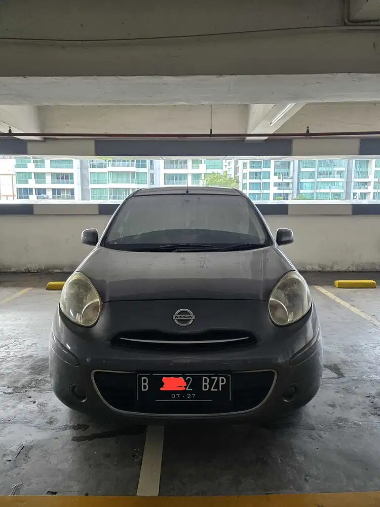 Nissan March 2012 Bensin