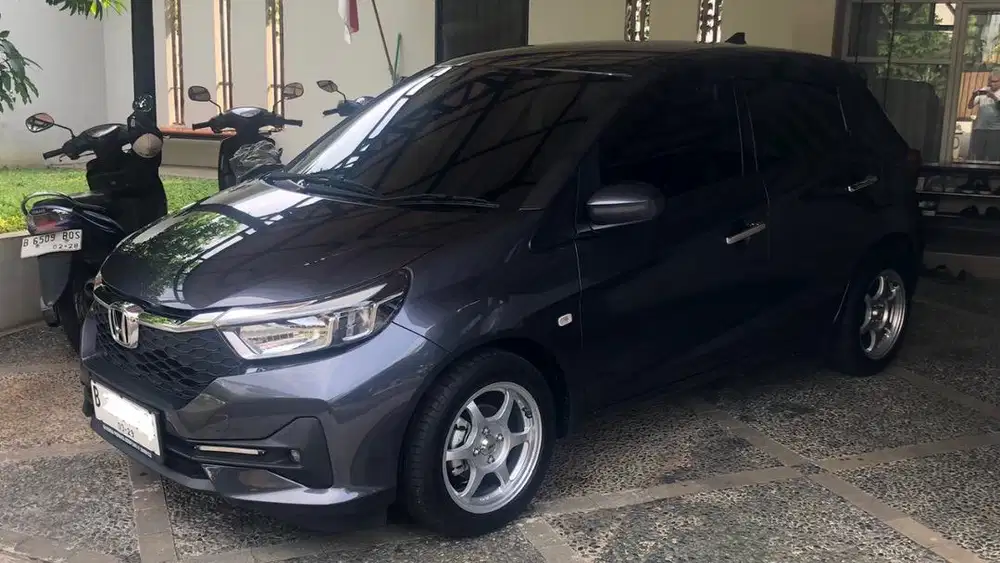 Honda Brio 2024 e cvt 1.2