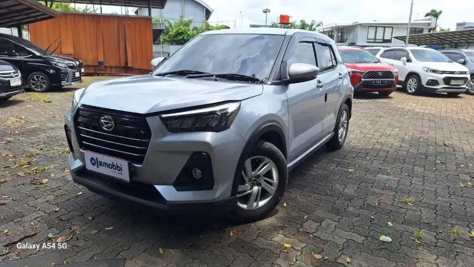 TERMURAH Daihatsu Rocky 1.0 R ASA Bensin-AT 2022 DKQ