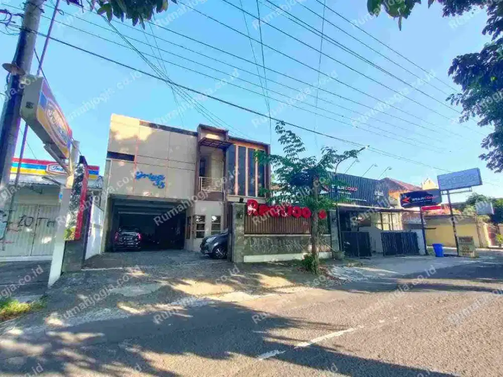 rumah kost ekslusif 17 kamar tidur pinggir jalan raya condongcatur