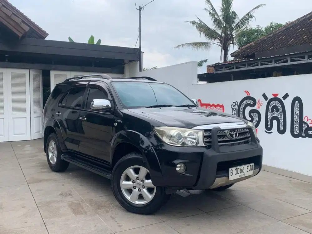 Dijual Toyota Fortuner 2.7 G Luxury Matic 2009 — Kondisi Istimewa!