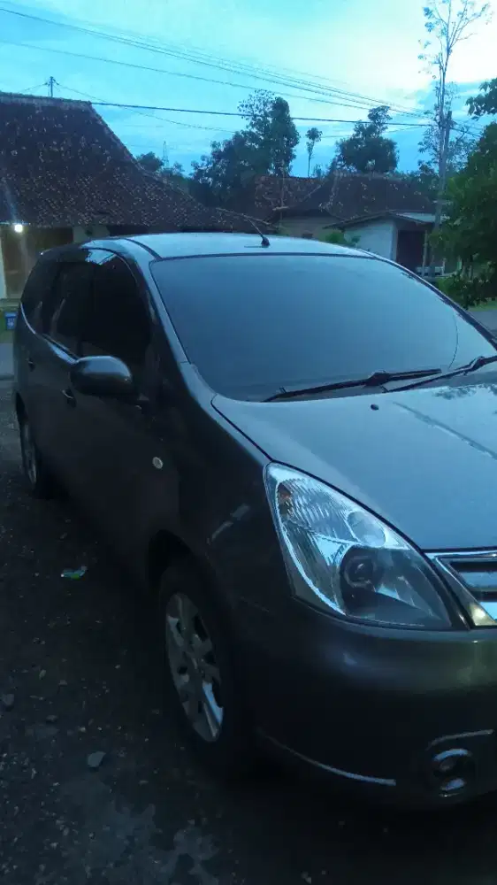 Kaca film mobil panggilan